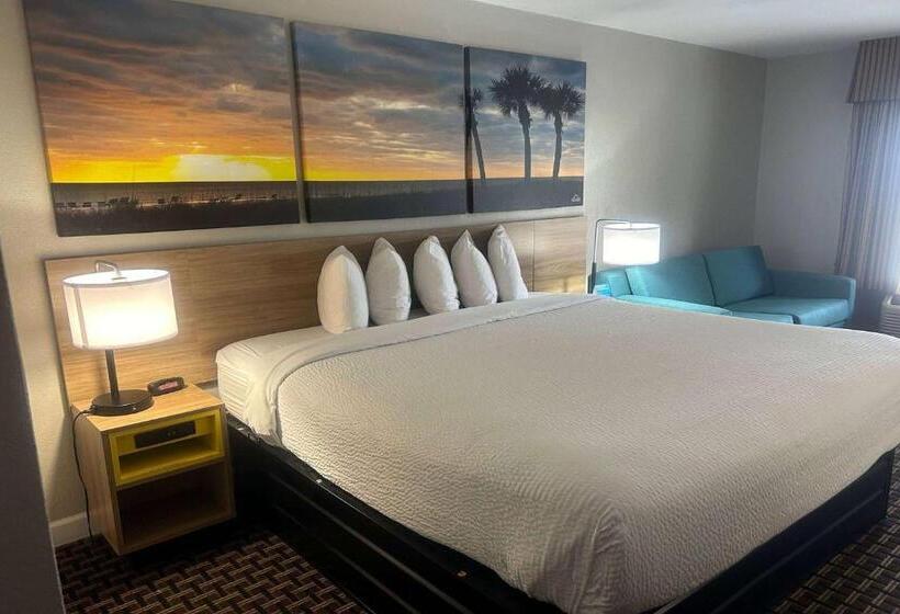 Номер бизнес-класса, Days Inn By Wyndham Port Charlotte Town Center