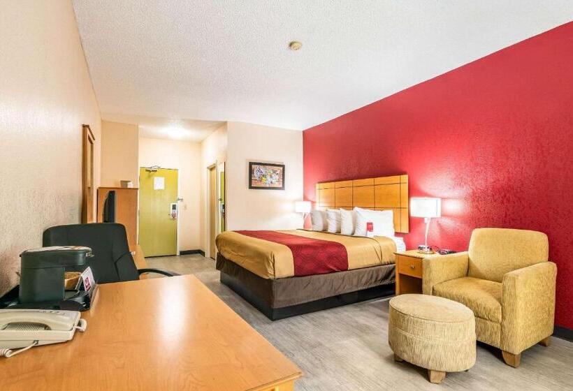 اتاق استاندارد با تخت بزرگ, Econo Lodge At Wanamaker