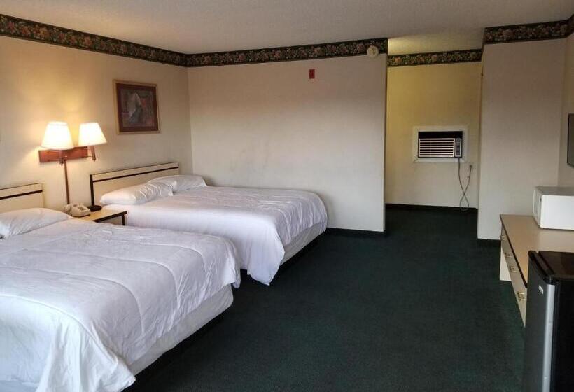 Номер Стандарт, Travelstar Inn & Suites
