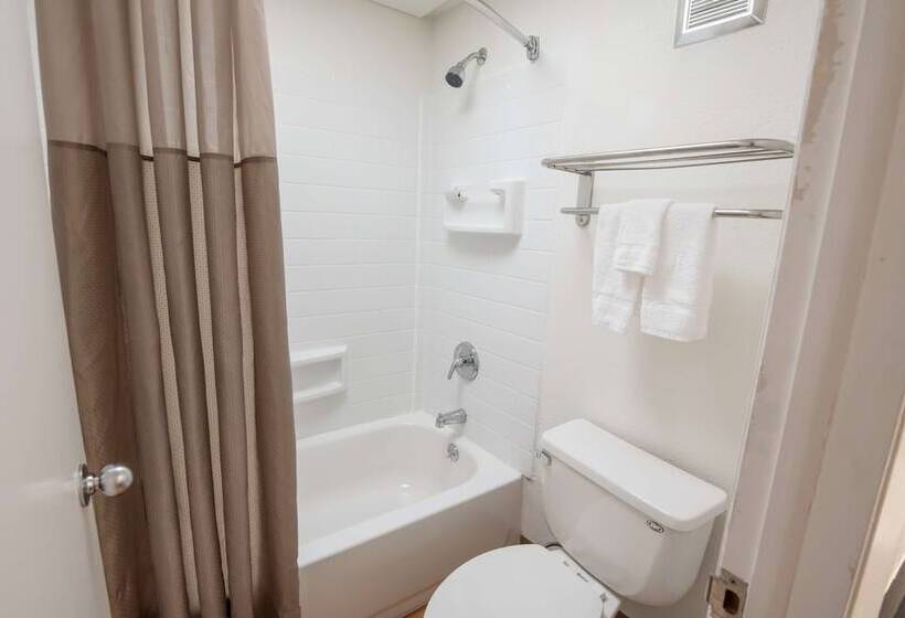 Номер Deluxe, Motel 6 Colorado Springs, Co   Air Force Academy
