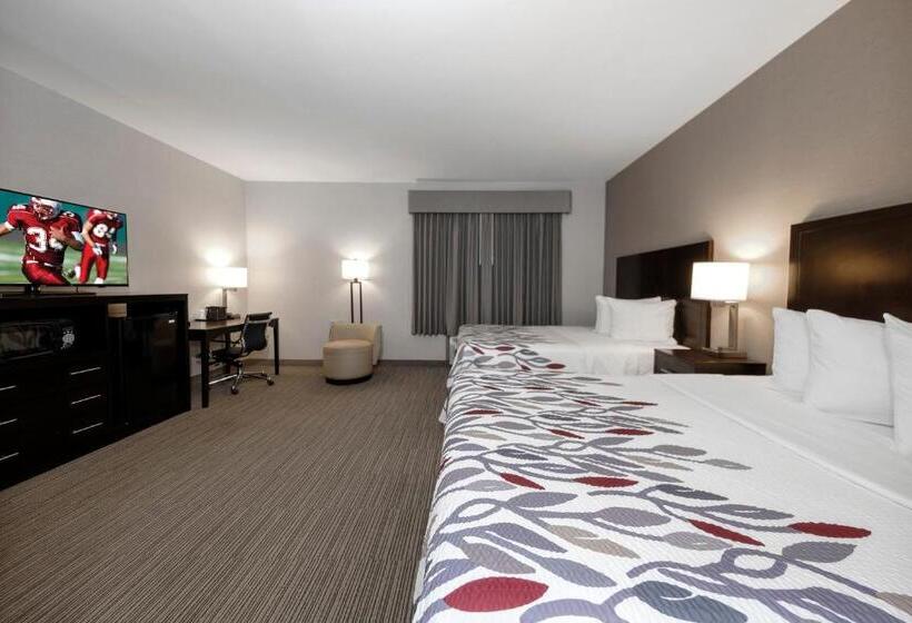 Люкс Адаптированный для Инвалидов, Red Roof Inn & Suites Newburgh   Stewart Airport West Point