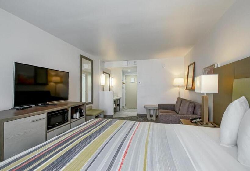 Люкс Кровать Кинг, Country Inn & Suites By Radisson, New Orleans I10 East, La