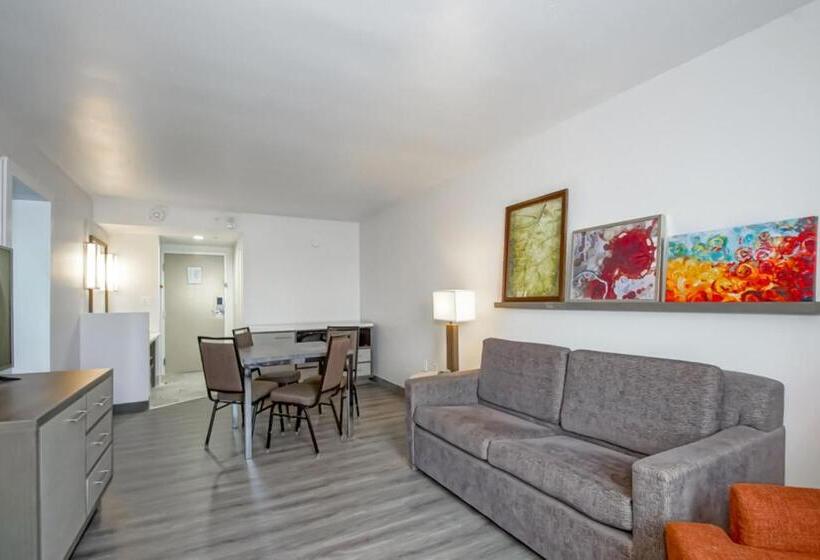 Suite, Country Inn & Suites By Radisson, New Orleans I10 East, La