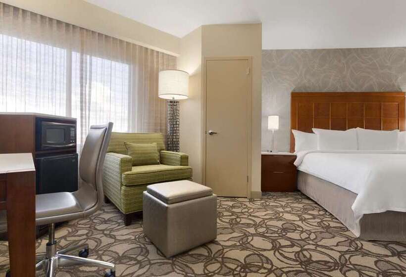 Family Suite, Embassy Suites By Hilton Kansas City Plaza