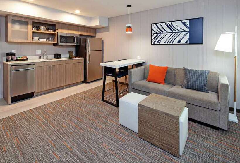 Family Suite, Embassy Suites By Hilton Kansas City Plaza