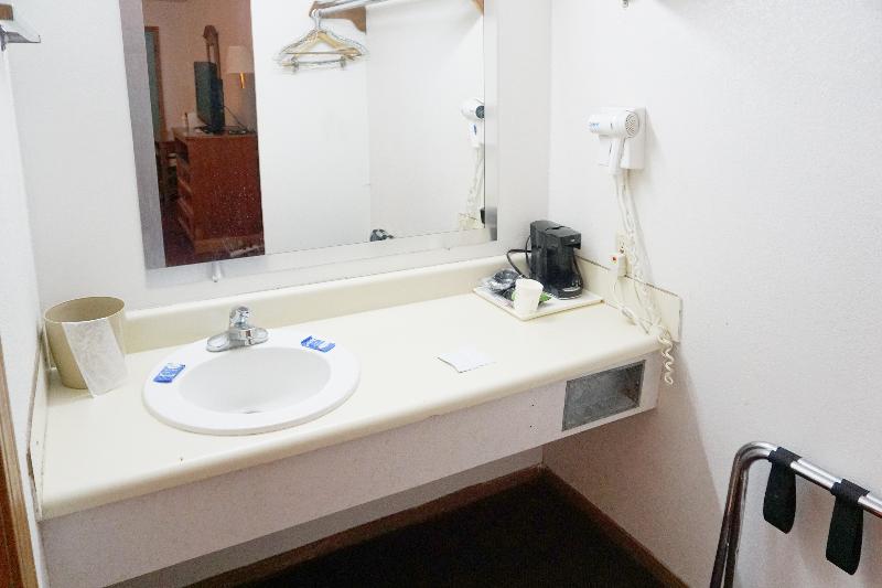 Стандартный Номер Кровать Кинг, Knights Inn Altus