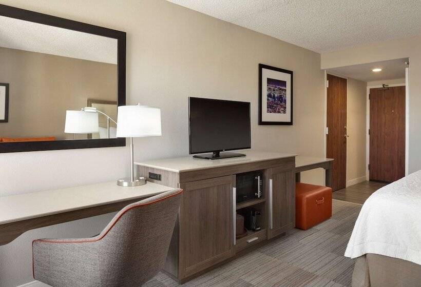 스탠다드 스튜디오, Hampton Inn Philadelphia Mt. Laurel