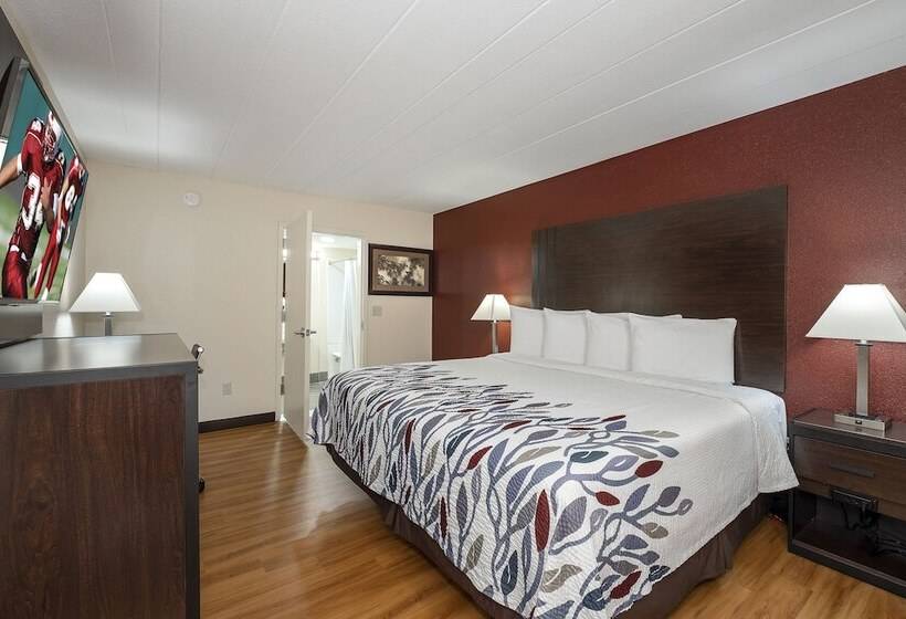 Номер Superior, Red Roof Inn Freehold