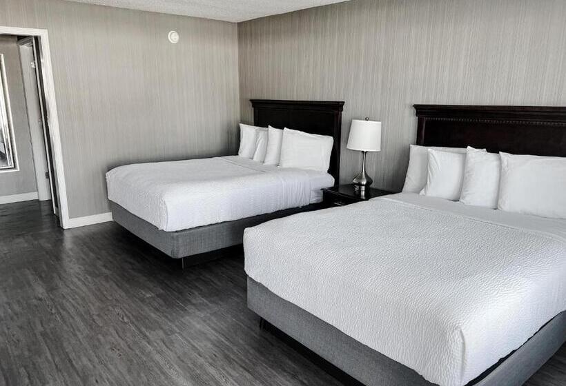 Номер Deluxe, The Georgian Lakeside Resort