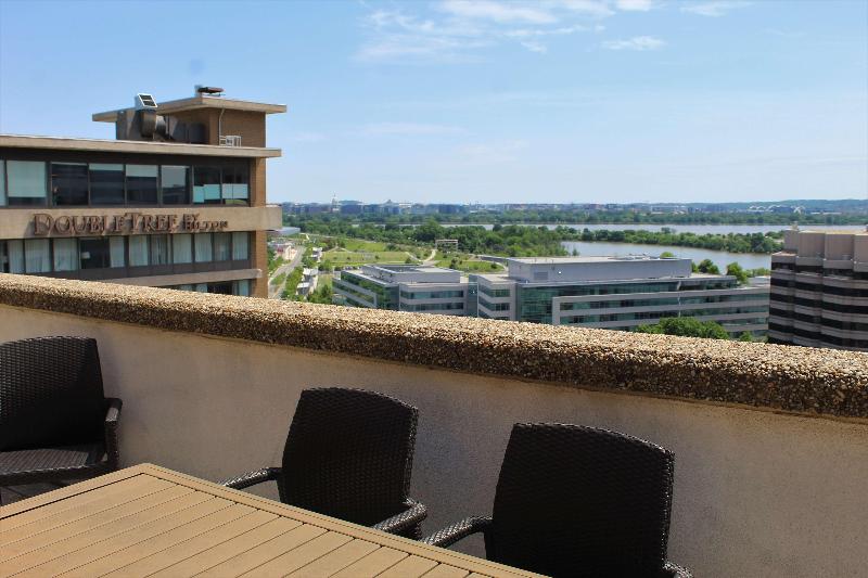프레지덴셜 스위트, Doubletree By Hilton Washington Dc   Crystal City