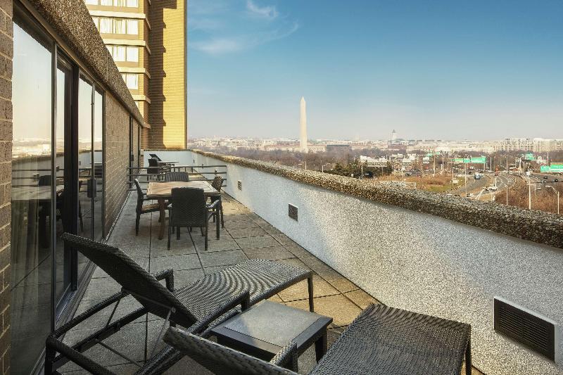 프레지덴셜 스위트, Doubletree By Hilton Washington Dc   Crystal City