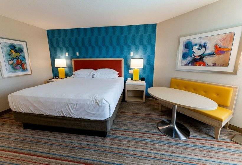 اتاق لوکس با چشم‌انداز استخر, Howard Johnson By Wyndham Anaheim Hotel & Water Playground