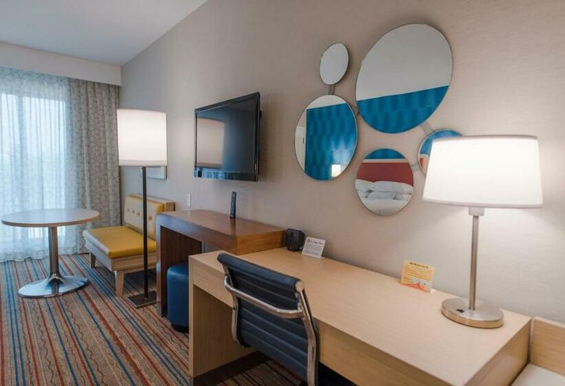 آپارتمان 2 خوابه, Howard Johnson By Wyndham Anaheim Hotel & Water Playground