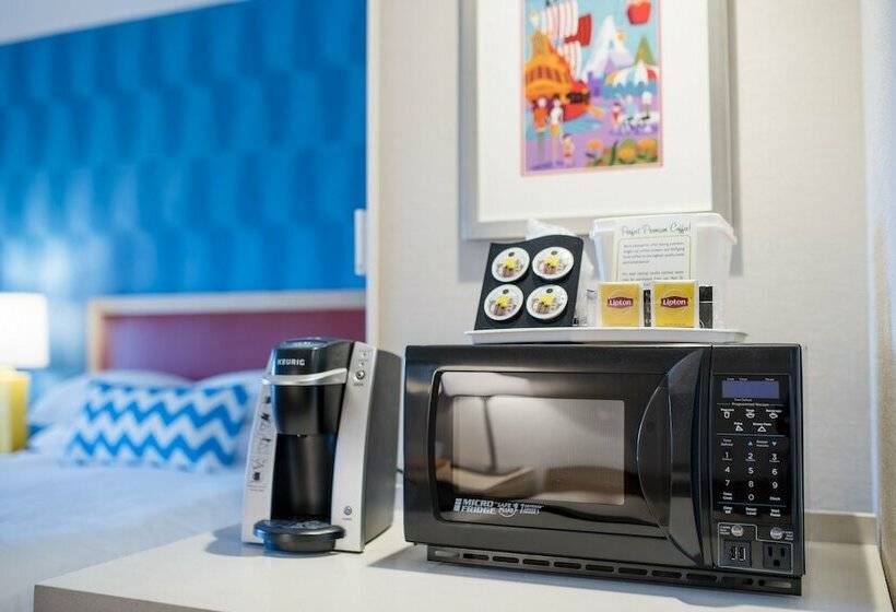 اتاق استاندارد با 2 تخت دوبل, Howard Johnson By Wyndham Anaheim Hotel & Water Playground