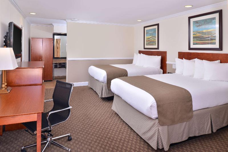 سوییت, Howard Johnson By Wyndham Anaheim Hotel & Water Playground