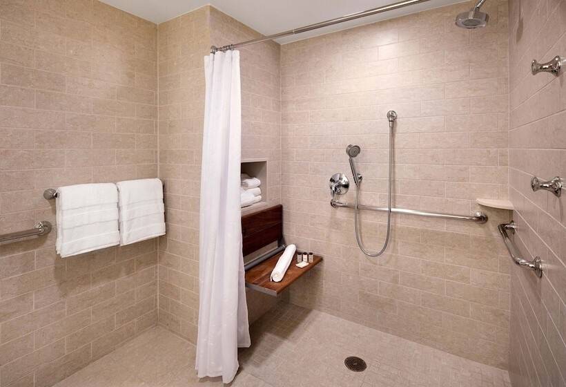 Номер Deluxe, Sheraton Palo Alto