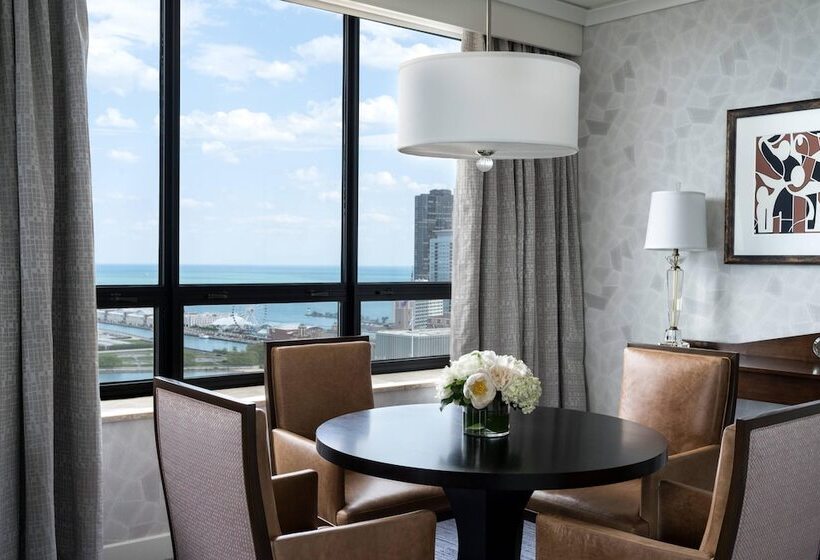 Suite, The Ritzcarlton, Chicago