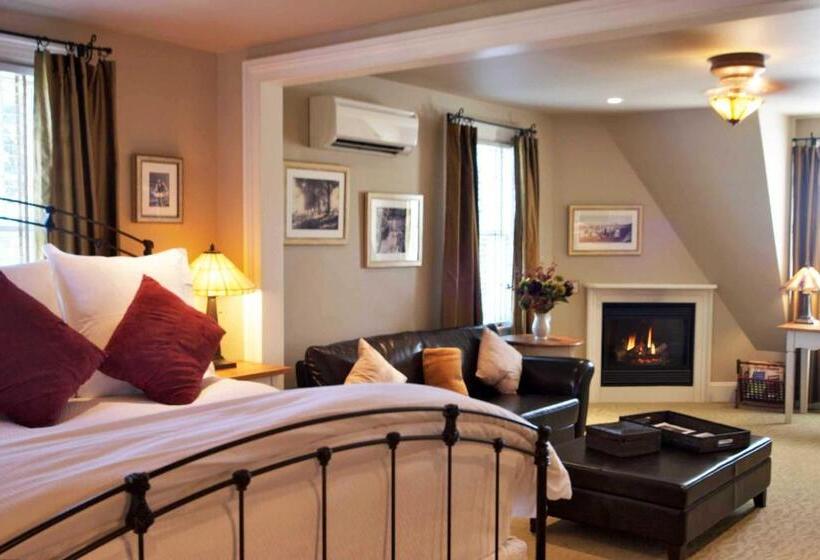 Люкс, Mill House Inn