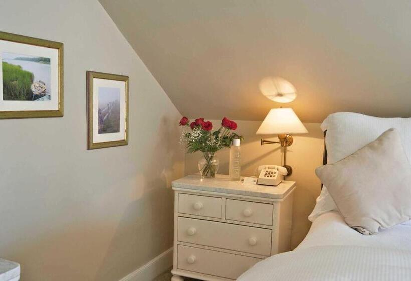 Номер Стандарт, Mill House Inn