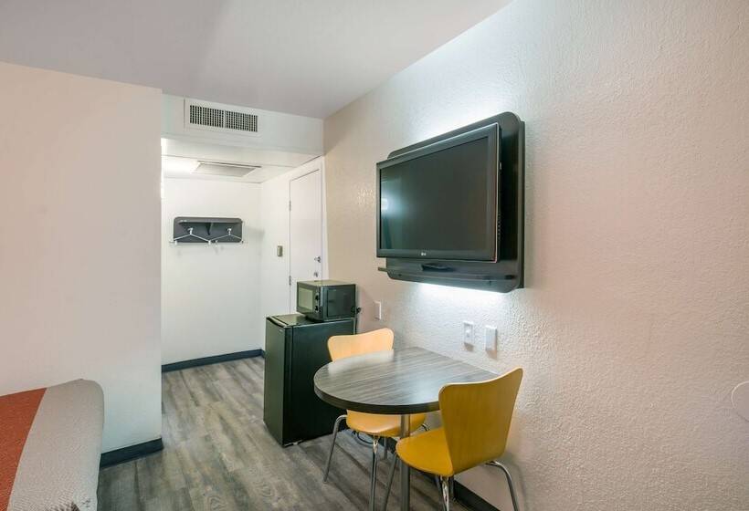 스탠다드 룸 더블 침대 2개, Motel 6 Williams, Ca