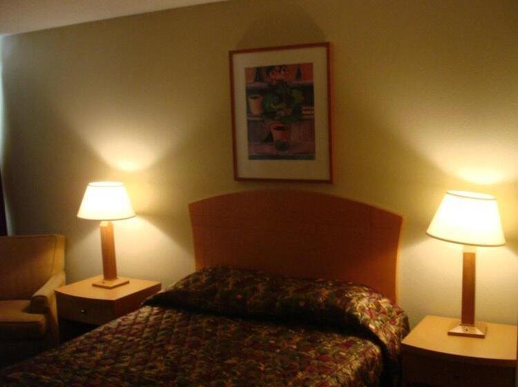 Номер Стандарт, Cedars Inn Lewiston