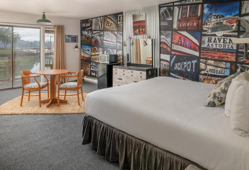 Номер Deluxe Кровать Кинг, Astoria Riverwalk Inn