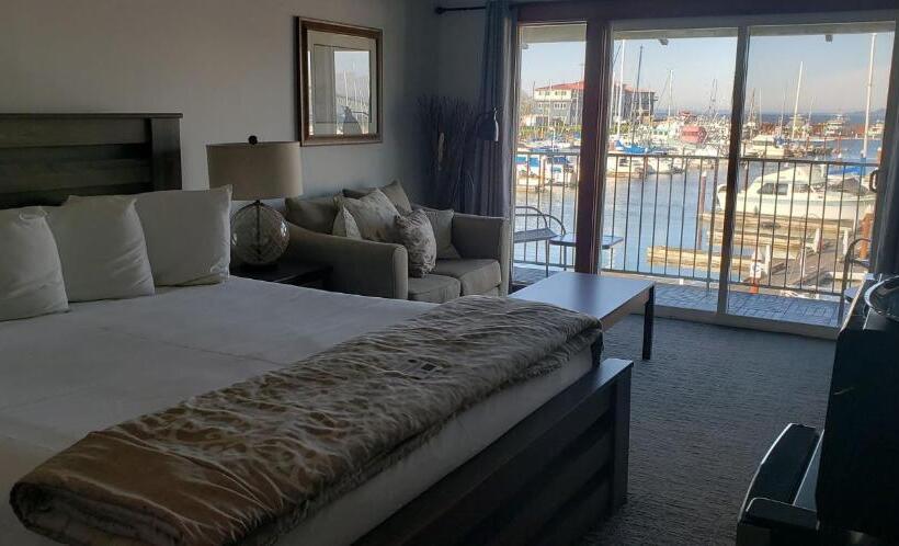 Номер Superior Кровать Кинг, Astoria Riverwalk Inn