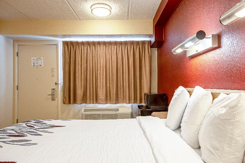 اتاق سوپریور با تخت بزرگ, Red Roof Inn Asheville   Biltmore West