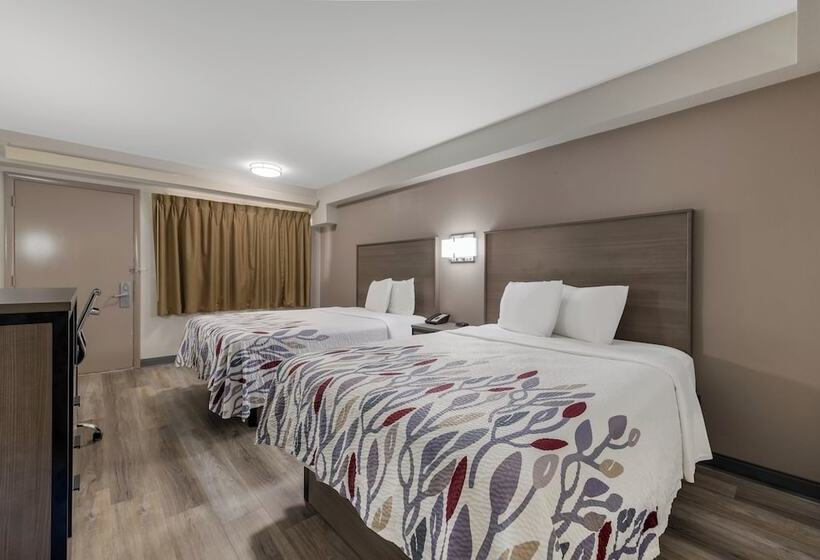 디럭스 룸, Red Roof Inn Hickory