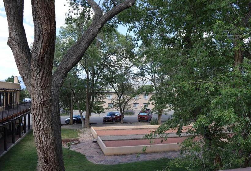 标准间内部标间, Sagebrush Inn & Suites