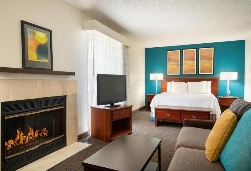 스탠다드 스튜디오, Hawthorn Suites By Wyndham Tinton Falls