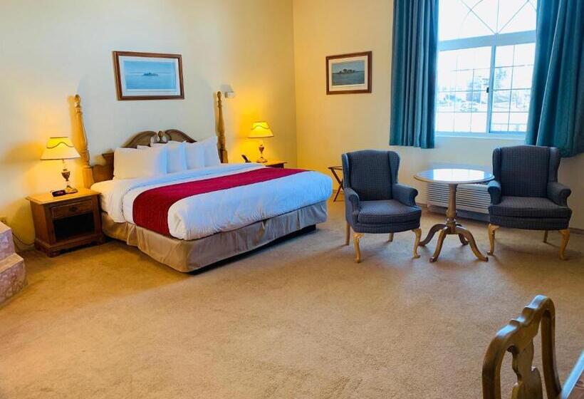 キングサイズベッドのスイートルーム, Riveredge Resort