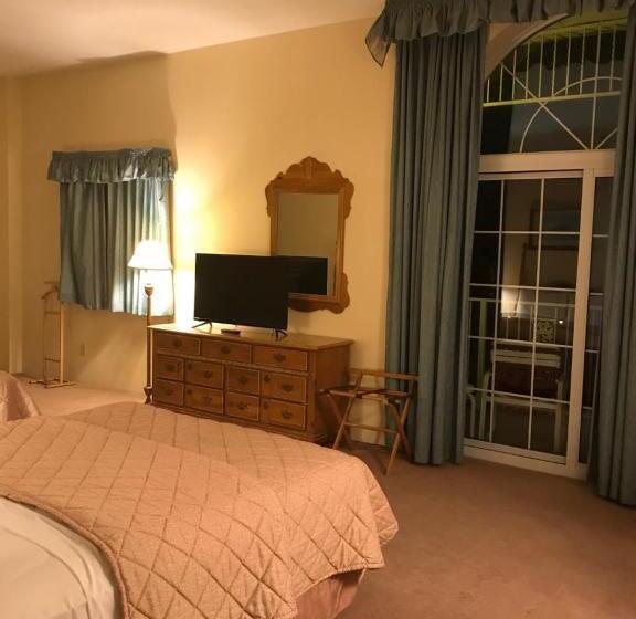 ハイドロマッサージバス付きスイート, Riveredge Resort