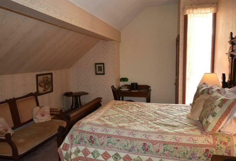 Номер Deluxe Кровать Кинг, Corners Mansion Inn   A Bed And Breakfast