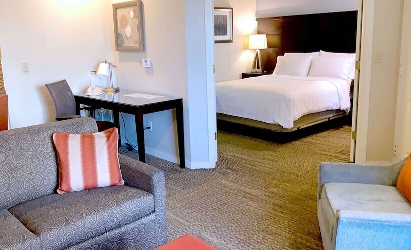 Люкс 2 Спальни, Sonesta Es Suites Chatsworth
