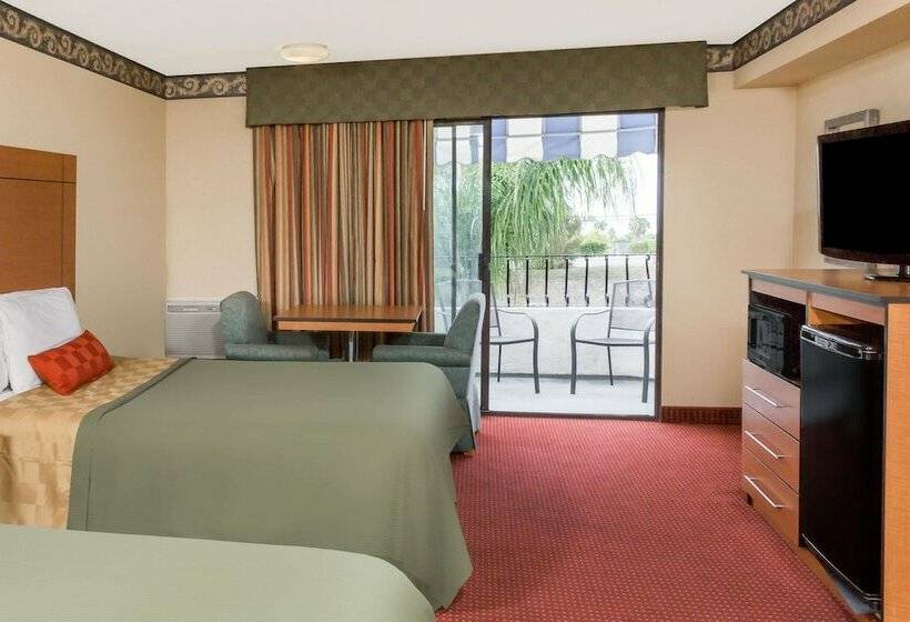 Номер Стандарт 2 Двуспальные Кровати, Travelodge By Wyndham San Clemente Beach