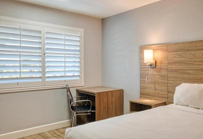 Стандартный Номер Кровать Кинг, Vagabond Inn San Luis Obispo
