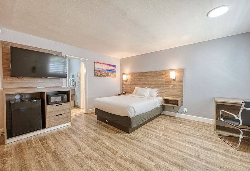 Семейный Номер, Vagabond Inn San Luis Obispo