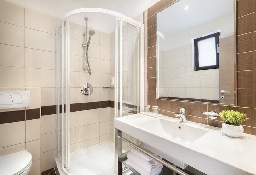 Семейный Номер, Maistra Select Petalon Resort