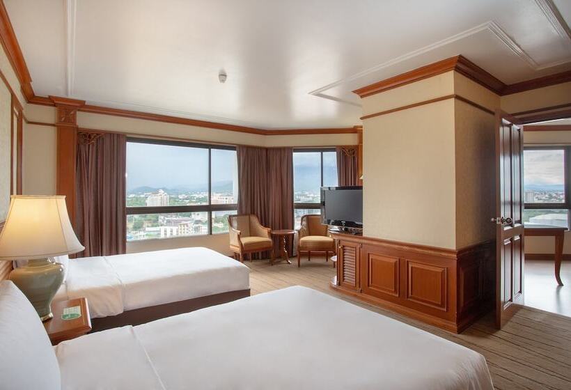 Люкс Вид на Реку, Centara Riverside Hotel Chiang Mai