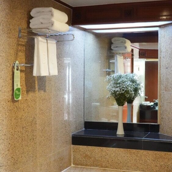 Номер Премиум, Centara Riverside Hotel Chiang Mai