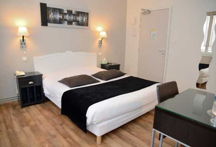 Номер Стандарт, Etc...hôtel   Strasbourg Hyper Centre