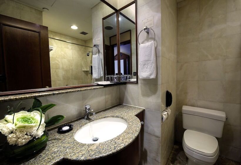 اتاق سوپریور, Charterhouse Causeway Bay