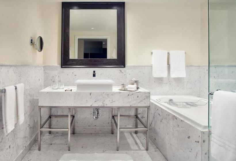 Люкс Вид на Сад, Four Seasons Hotel Mexico City