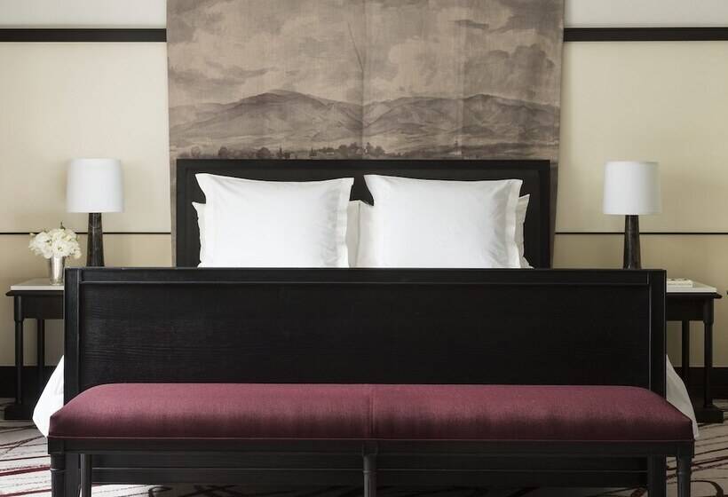 Номер Премиум, Four Seasons Hotel Mexico City