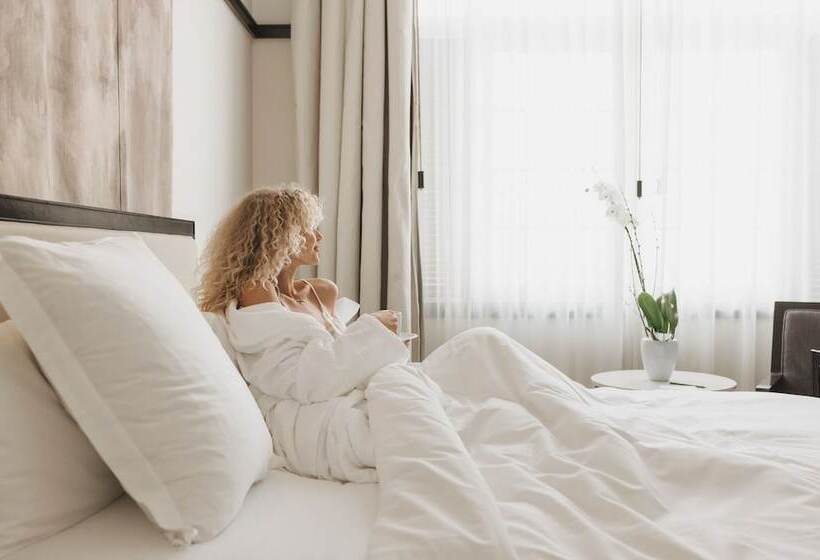Люкс, Four Seasons Hotel Mexico City