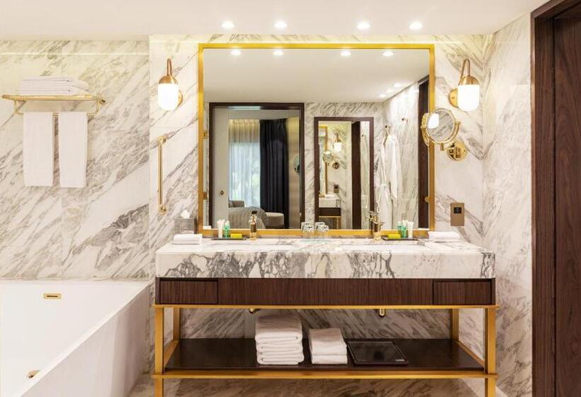سوئیت پریمیوم, Le Méridien Dubai Hotel & Conference Centre