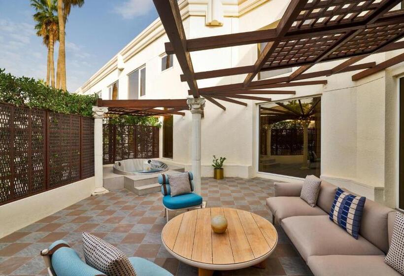 سوئیت رویال, Le Méridien Dubai Hotel & Conference Centre