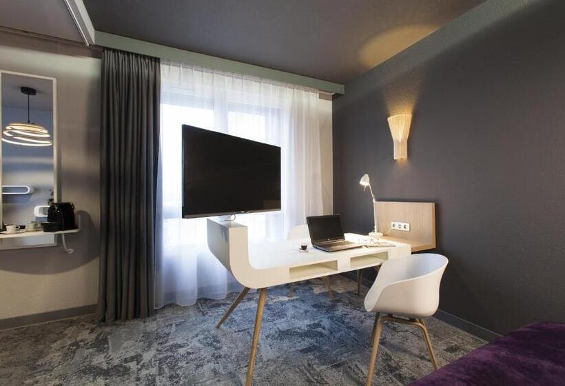 Полулюкс Престиж, Mercure La Roche Sur Yon