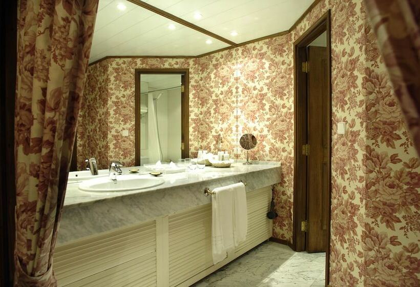 디럭스 스위트, Las Hayas Ushuaia Resort